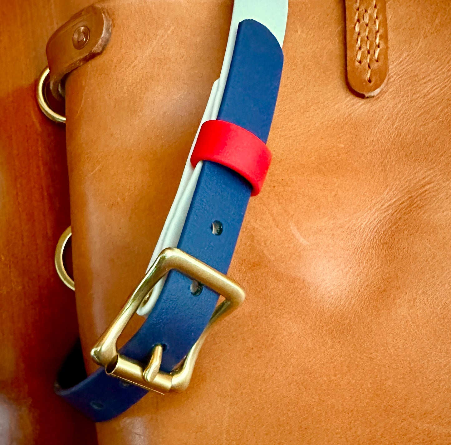 3/4" Sporty Two-Tone Waterproof Field, Safety/Hunting Collar, Crisp White + Marine Navy w/Cherry Red Keeper + Solid Brass, Patriotic