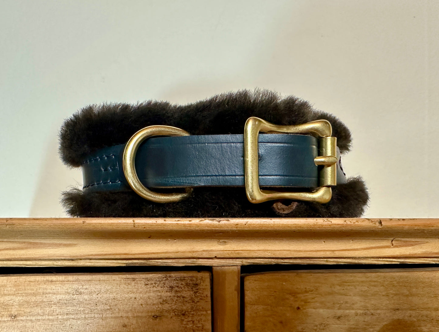 Navy Harness Leather and Italian Chocolate Shearling 3/4" Dog Collar